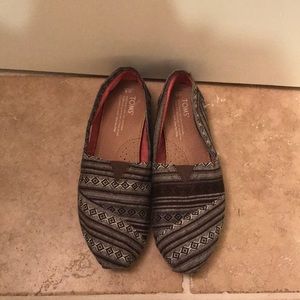 TOMS •• women’s classics